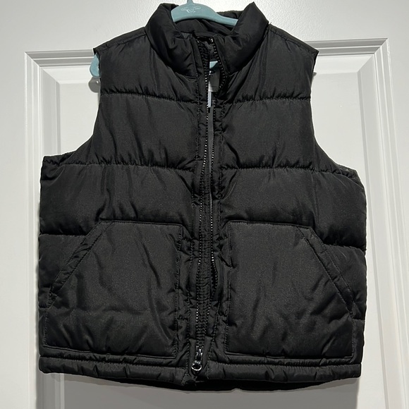Old Navy Other - Old Navy. Black puffer vest. Size XS. (5)